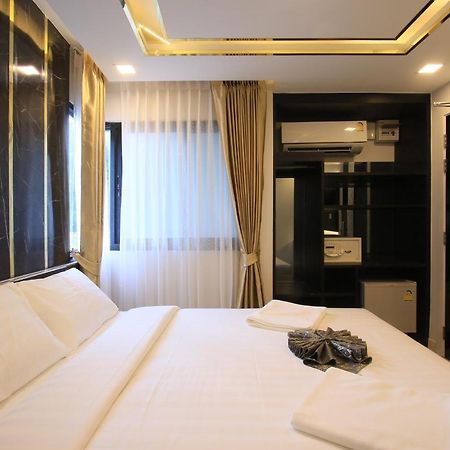 Pratunam Atrium Hotel Bangkok Buitenkant foto