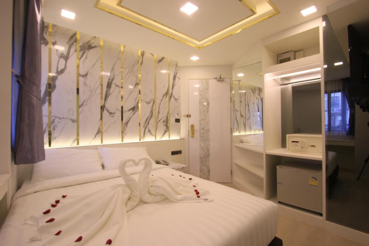 Pratunam Atrium Hotel Bangkok Buitenkant foto